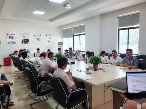 百英百利第三期中层干部培训会 | 绩效考核与目标管理